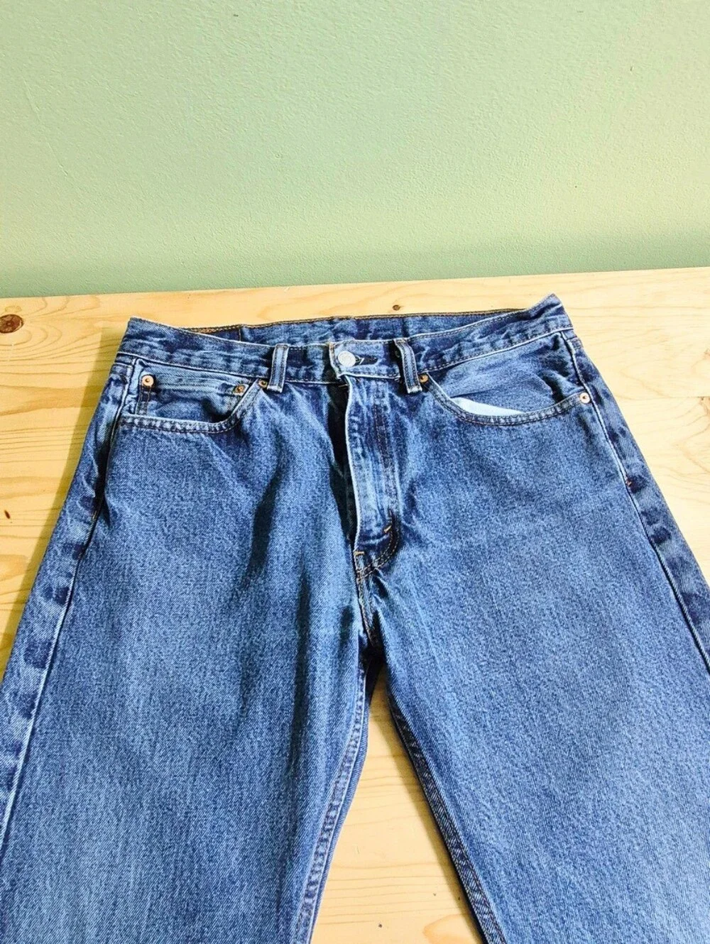 Levi's 505 Men's Regular Fit Straight Leg Jeans – 34x32